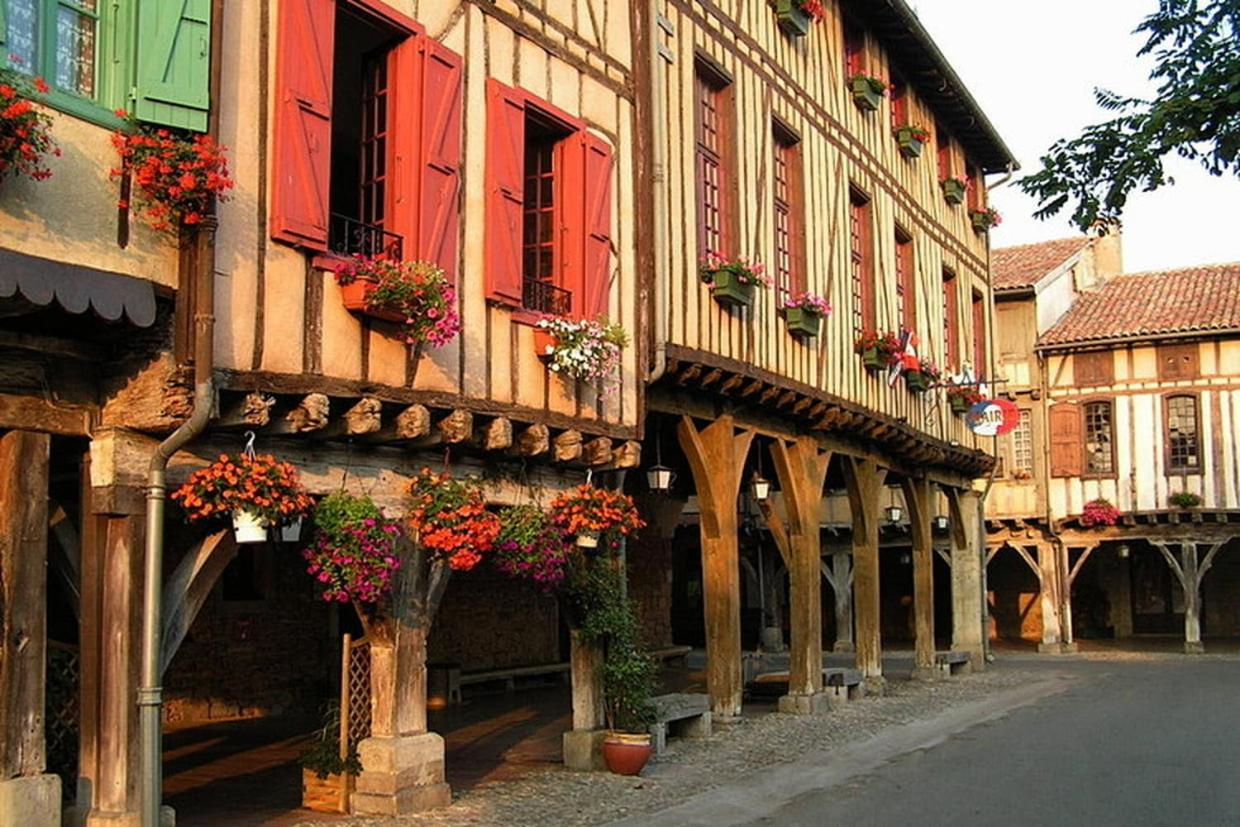 Sci Les Remparts De Mirepoix Bed & Breakfast Mirepoix  Eksteriør bilde